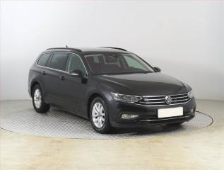 Volkswagen Passat Business 2.0 TDI, Serv.kniha