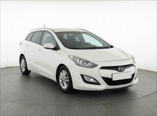 Hyundai i30 1.6 CRDi, Serv.kniha, Tempomat