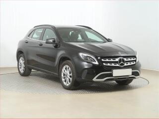 Mercedes-Benz GLA 200 d