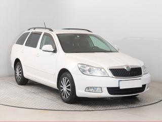 koda Octavia 1.6 TDI, Tempomat