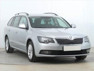 koda Superb Comfort 2.0 TDI, Serv.kniha