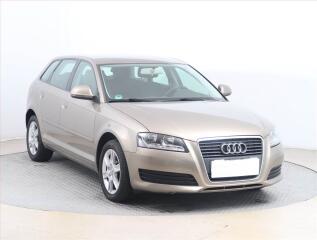 Audi A3 Comfort 1.4 TFSI, Serv.kniha