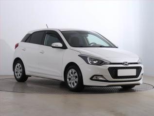 Hyundai i20 1.2, Serv.kniha, Park.senzory