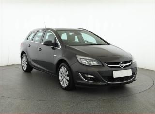 Opel Astra 1.6 CDTI, Serv.kniha, Tempomat