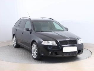 koda Octavia RS 2.0 TFSI, Serv.kniha