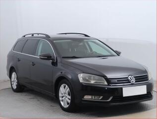 Volkswagen Passat 1.6 TDI, Serv.kniha, Tempomat