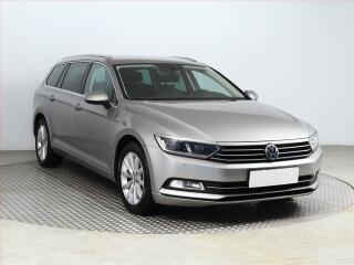 Volkswagen Passat Highline 2.0 TDI, Serv.kniha