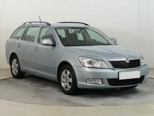 �koda Octavia Ambiente 1.4 TSI, Automat