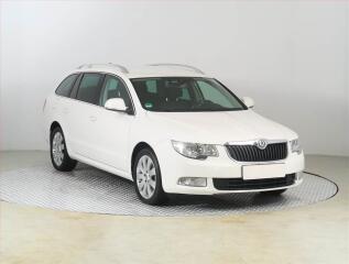 �koda Superb 1.8 TSI, Serv.kniha, Navi