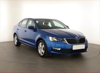 koda Octavia 1.6 TDI, Tempomat