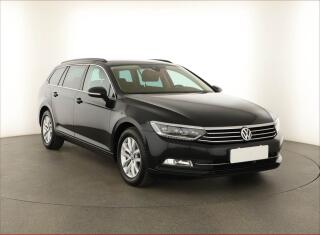 Volkswagen Passat 2.0 TDI, Automat, Navi