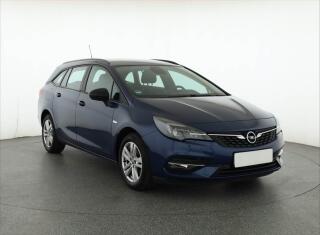 Opel Astra 1.2 Turbo, Serv.kniha, Navi