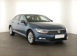 Volkswagen Passat Highline 2.0 TDI, Serv.kniha