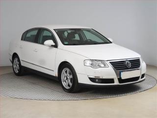 Volkswagen Passat Comfortline 2.0 TDI, Automat