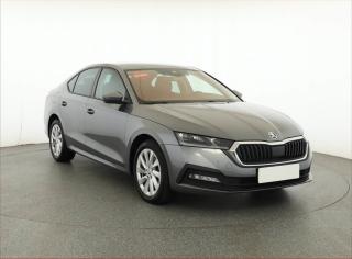 koda Octavia 1.5 TSI e-tec, Fresh
