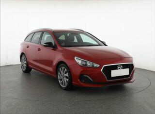 Hyundai i30 Style 1.4 T-GDI, �R,1.maj
