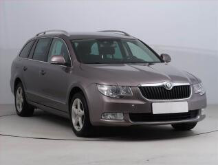 �koda Superb Elegance 1.8 TSI, Serv.kniha