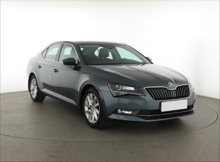 koda Superb Style 1.8 TSI, Serv.kniha