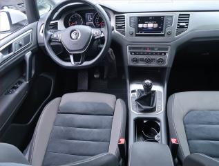 Volkswagen Golf Sportsvan (2018) Highline 1.2 TSI, ČR,1.maj - náhled 7