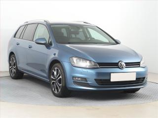 Volkswagen Golf Comfortline 1.2 TSI, R,1.maj