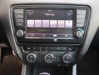 Škoda Octavia (2014) Scout 2.0 TDI, 4X4, Automat - náhled 12