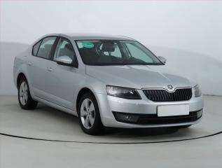 koda Octavia Elegance 1.4 TSI, Xenony