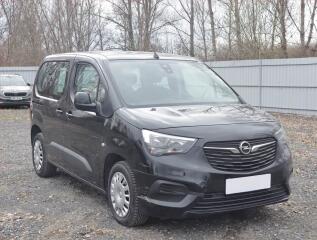 Opel Combo Edition 1.2 Turbo, 7M�st, 1Maj
