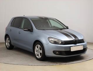 Volkswagen Golf 1.6 TDI, Serv.kniha, Navi