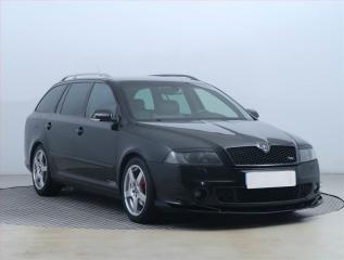 koda Octavia RS 2.0 TDI, Xenony, Tempomat