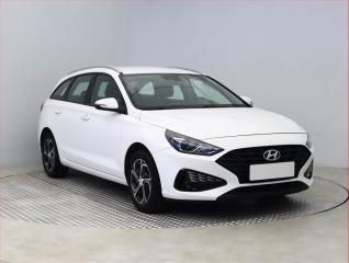 Hyundai i30 1.5 DPI, R,1.maj, Serv.kniha