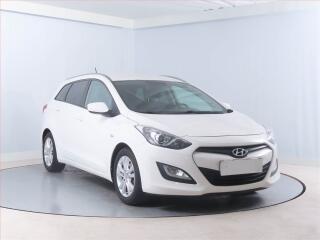 Hyundai i30 Trikolor 1.6 MPI, �R,1.maj