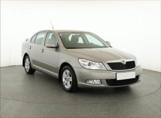 koda Octavia Ambiente 1.6, Serv.kniha
