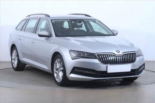 �koda Superb Ambition Plus 1.5 TSI, Navi