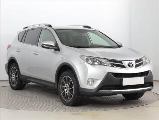 Toyota RAV4 2.0 D-4D, �R,1.maj, Serv.kniha