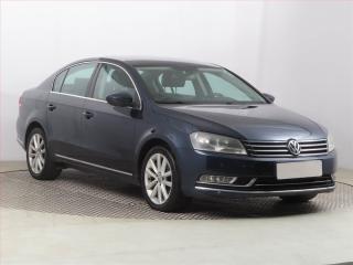 Volkswagen Passat Comfortline 2.0 TDI, Navi