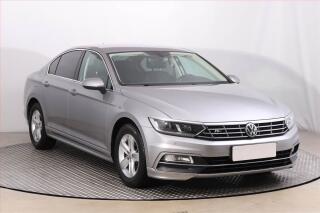 Volkswagen Passat R-Line 2.0 TDI, Serv.kniha