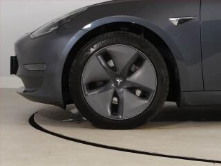 Tesla Model 3 (2020) Long Range 4WD 78kWh, SoH 88% - náhled 15