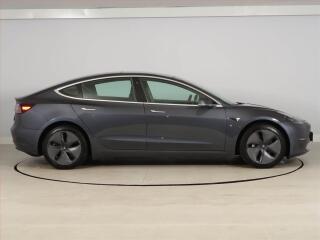 Tesla Model 3 (2020) Long Range 4WD 78kWh, SoH 88% - náhled 6