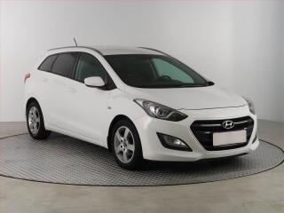 Hyundai i30 1.6 CRDi, Tempomat