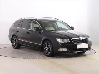 koda Superb 2.0 TDI, Automat, Xenony