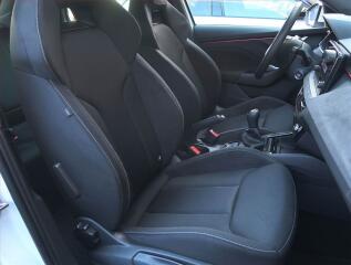 Renault Mégane (2010) 1.6 16V, ČR,1.maj, Tempomat - náhled 9