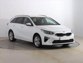 Kia Ceed Gold 1.4 T-GDI, Serv.kniha