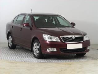 koda Octavia 1.4 TSI, Serv.kniha, Tempomat