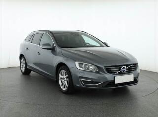 Volvo V60 D2 2.0, Serv.kniha, K��e, Navi
