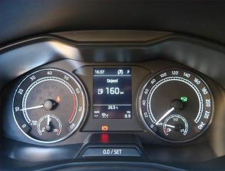 Škoda Kamiq (2021) 1.0 TSI - náhled 11