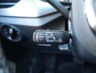 Škoda Kamiq (2021) 1.0 TSI - náhled 20