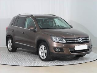 Volkswagen Tiguan 2.0 TDI, Xenony, Tempomat