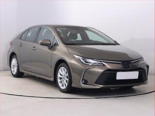 Toyota Corolla 1.5 VVT-i, Serv.kniha