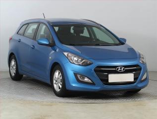 Hyundai i30 1.6 GDI, Serv.kniha, Tempomat