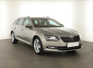�koda Superb Style Plus 2.0 TDI, �R,1.MAJ
